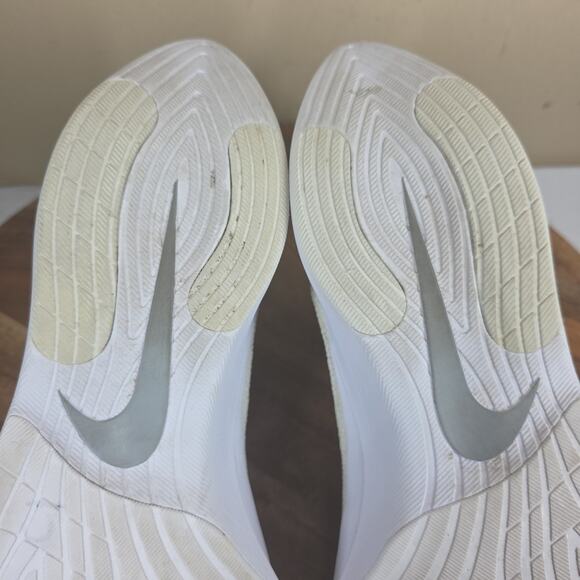 Nike VaporStreet Flyknit Wolf Gray Mens White Size 10.5 Running Shoes AQ1763-100 - Picture 9 of 12